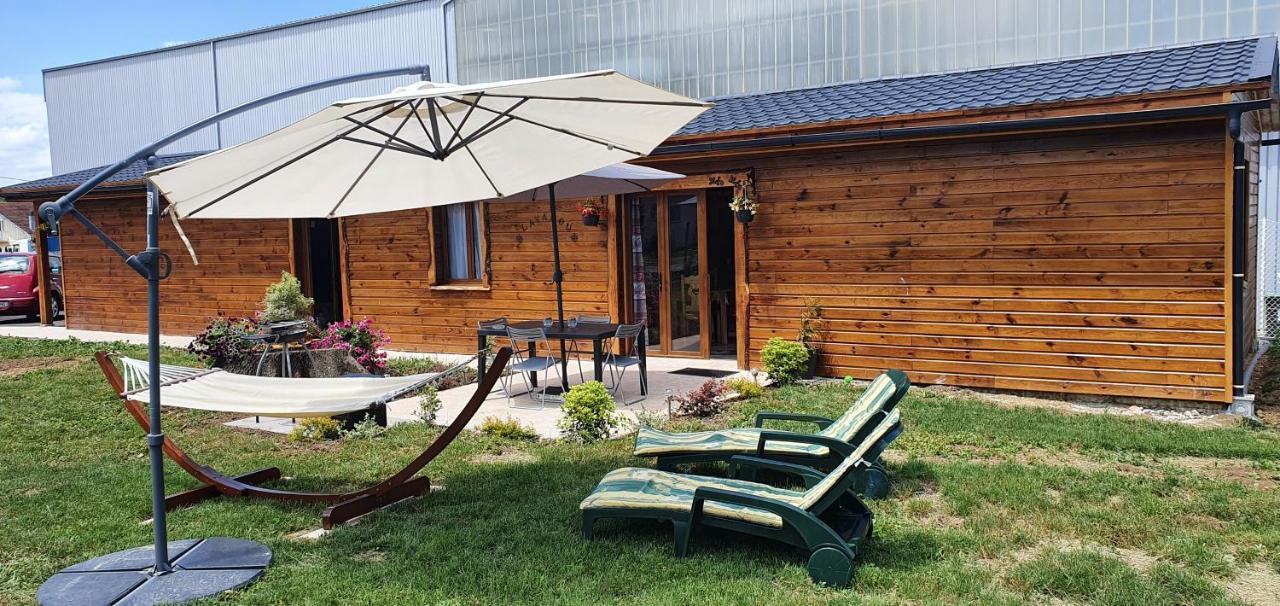 Chez Lavalou Gite 4* Chaleureux En Bois Lannemezan Dış mekan fotoğraf